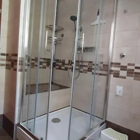 Tulpika1 شقة مورفسكه تيبليتسه